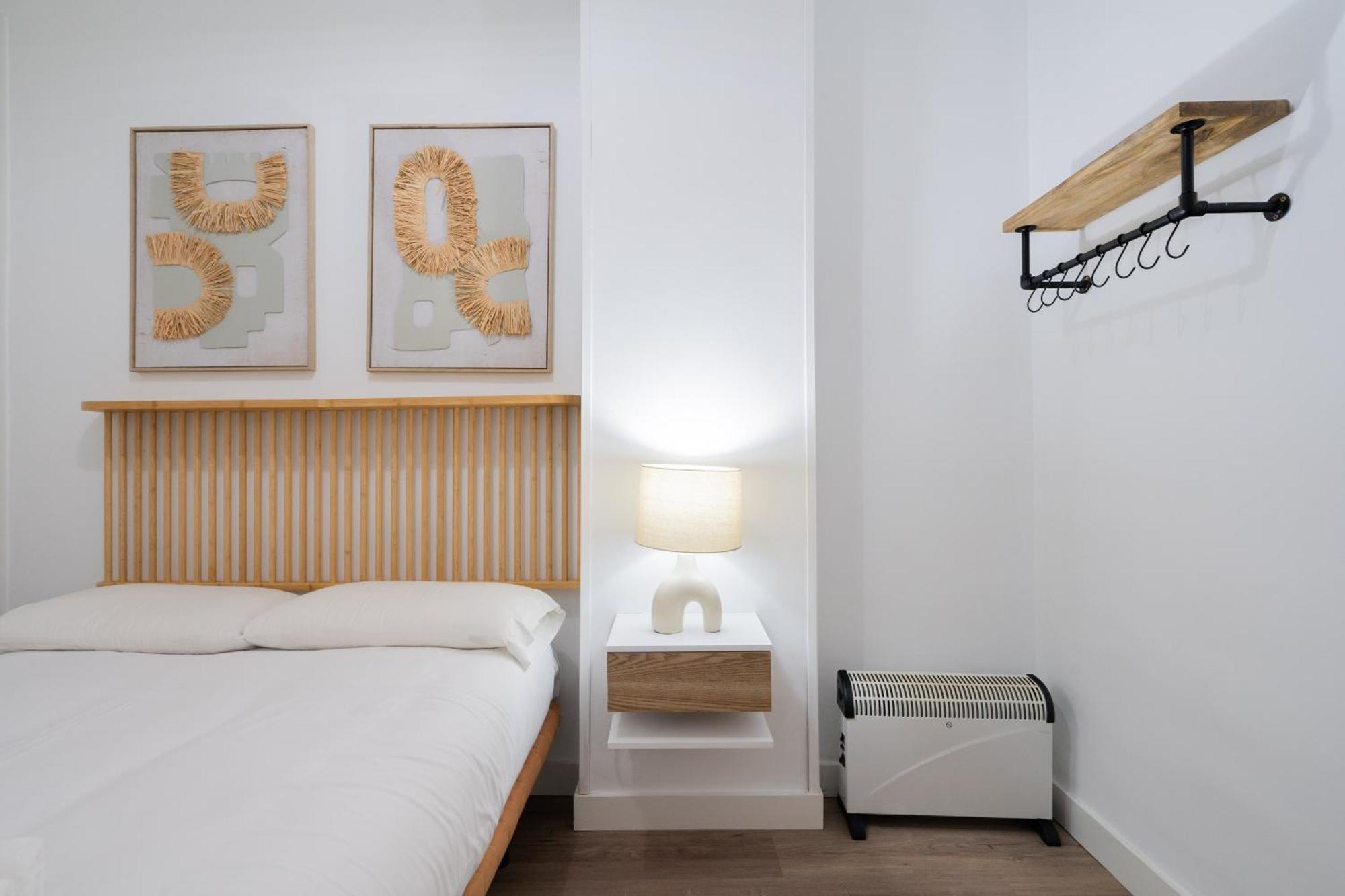 Apartamento En Chueca Para 4 Personas Alquiler Temporal Мадрид Экстерьер фото